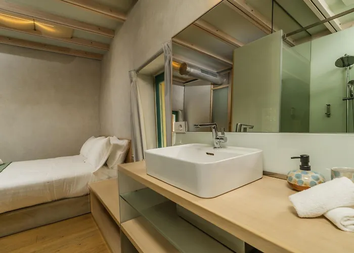 Panaretos Deluxe Maisonette *