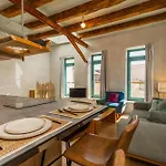 아파트 Panaretos Deluxe Maisonette
